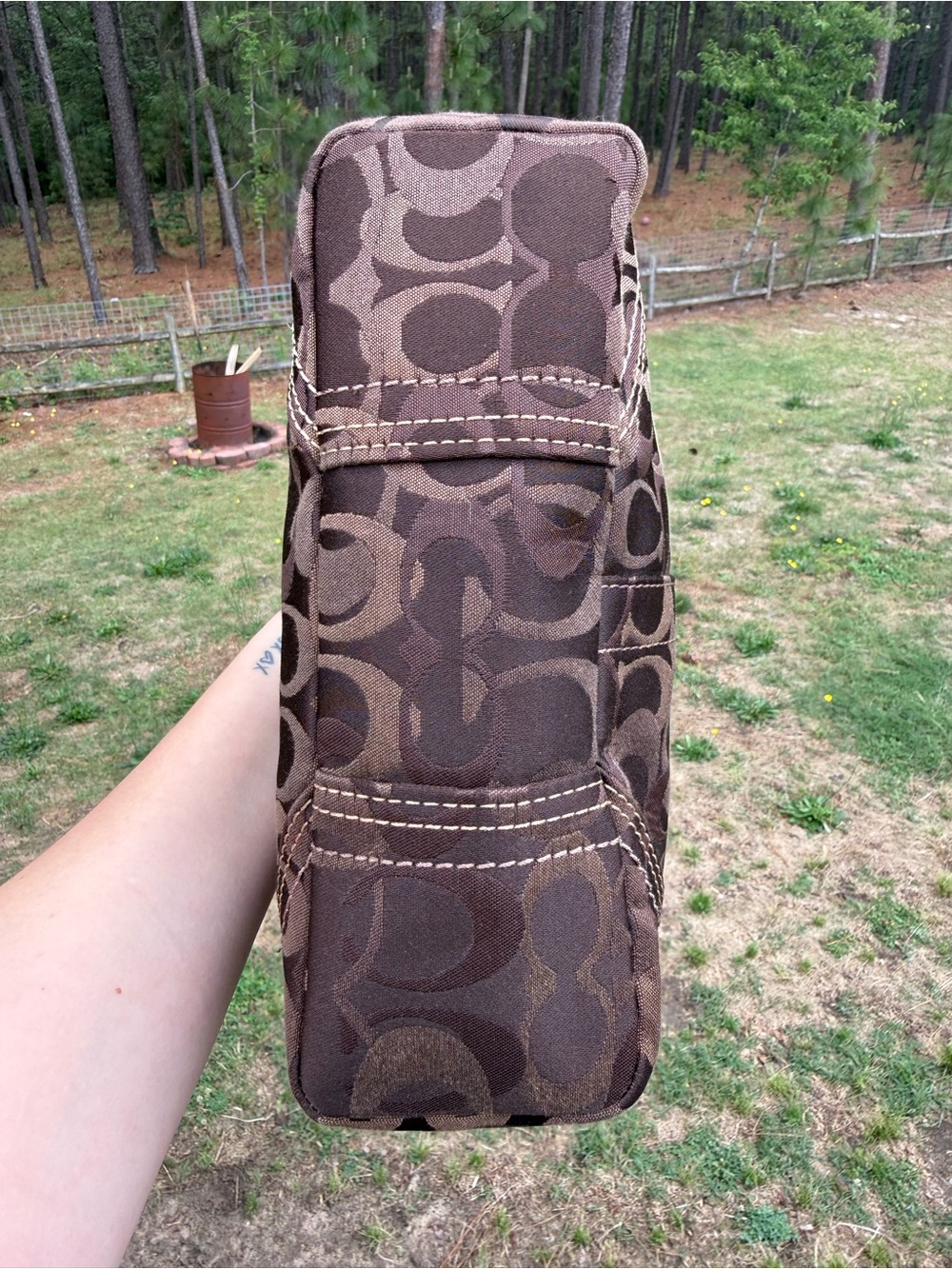 Coach Chelsea Signature Optic Hobo - Picture 5 of 7